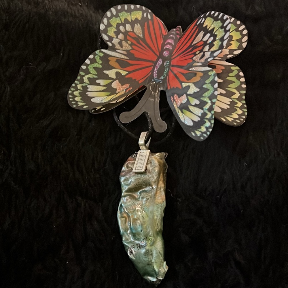 Handmade Reversible Necklace - Picture 4 of 16
